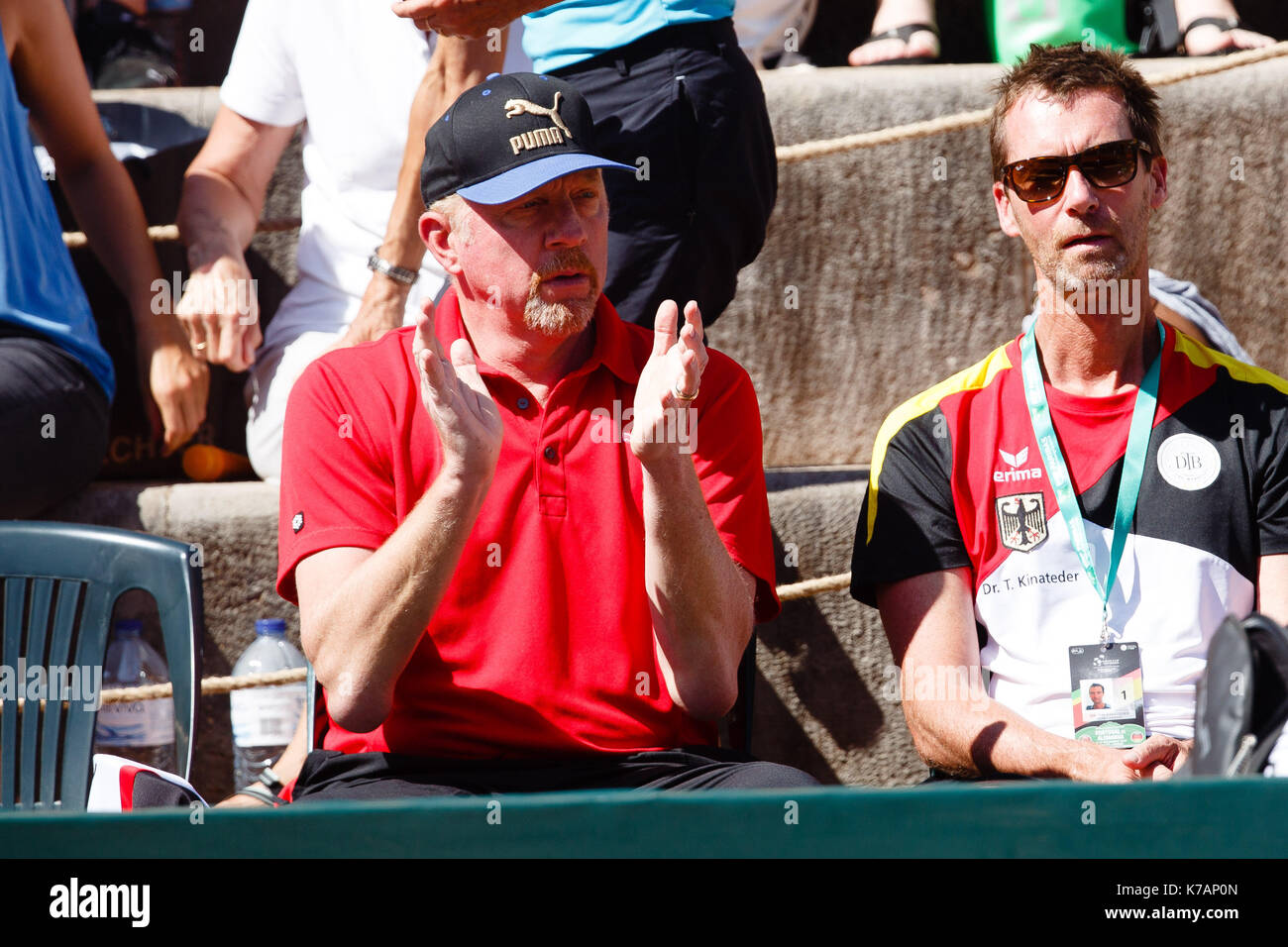 Oeiras, Portogallo. Xv Sep, 2017. Germania la testa di tennis maschile, Boris Becker, durante la Coppa Davis play-off match tra il Portogallo e la Germania al centro desportivo nacional jamor di oeiras/Lisbona. Credito: Frank molter/alamy live news Foto Stock