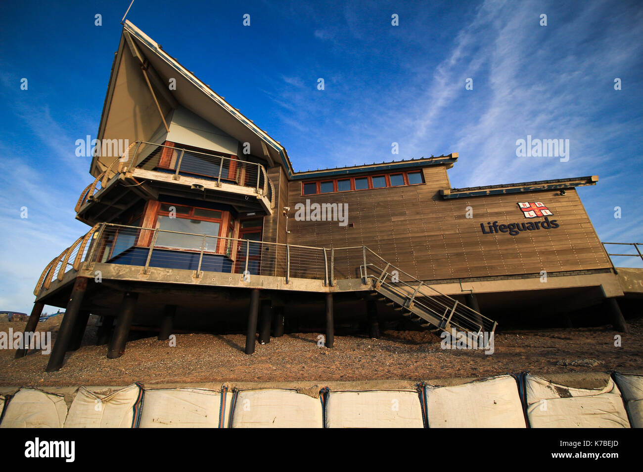 La vita della stazione di guardia a fistral beach Cornovaglia Foto Stock