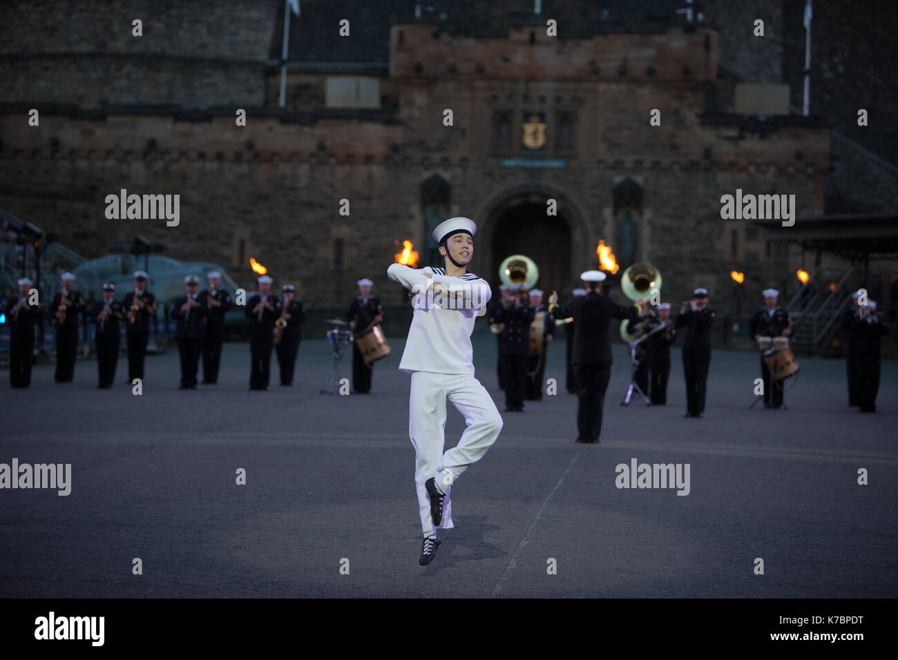 Edinburgh Royal Tattoo di fronte al Castello di Edimburgo, a Edimburgo, in Scozia, il 15 settembre 2017. Foto Stock