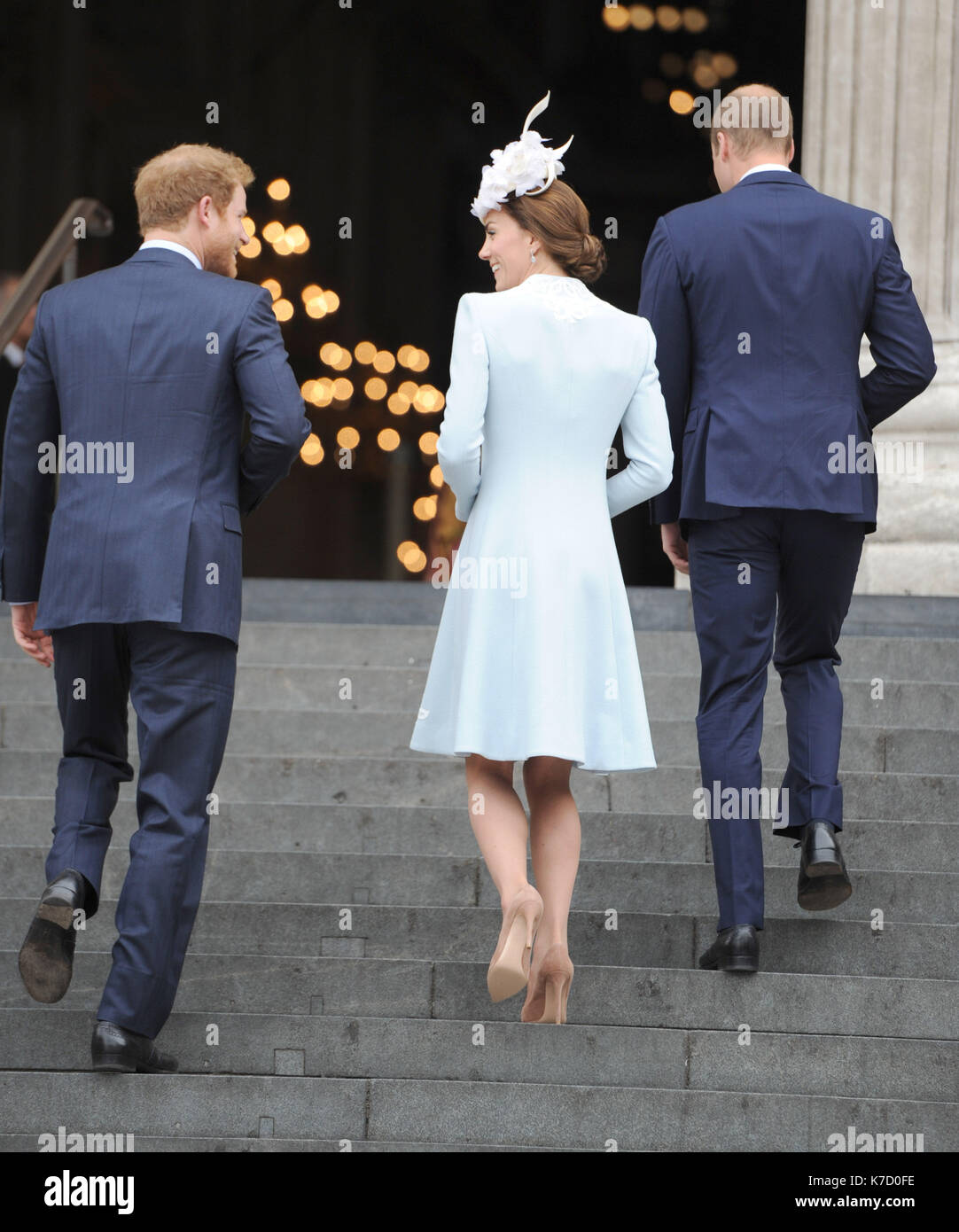 La foto Deve Essere Accreditata ©su Alpha Press 079965 10/06/2016 Prince Harry, Kate Duchess di Cambridge Katherine Catherine Middleton e Prince William Duke di Cambridge presso il National Service of Thanksgiving tenutosi presso la St Pauls Cathedral di Londra durante le 90th celebrazioni per il compleanno della Regina. Foto Stock