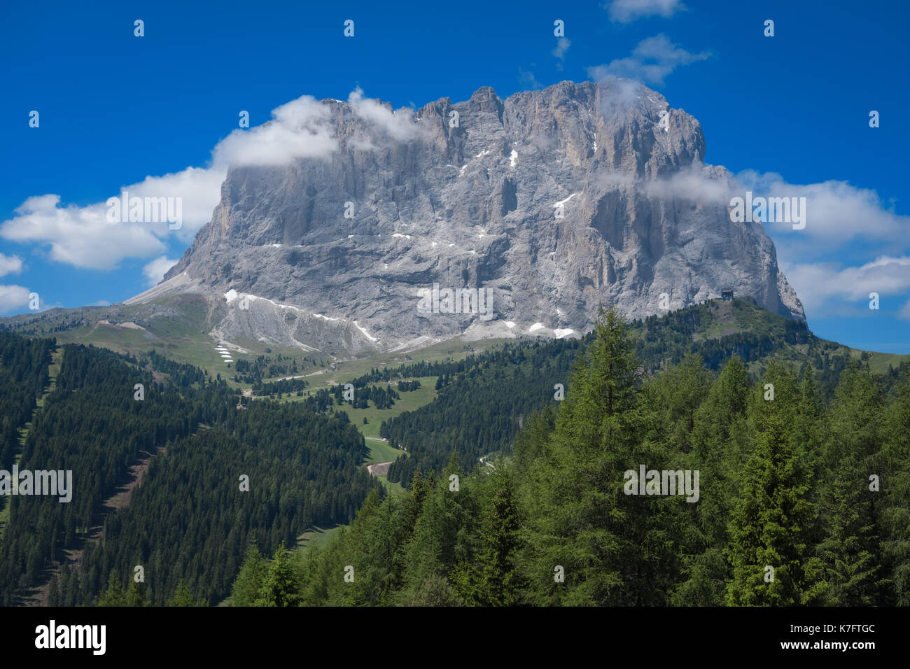 Foto della vista panoramica delle alpi italiane Foto Stock