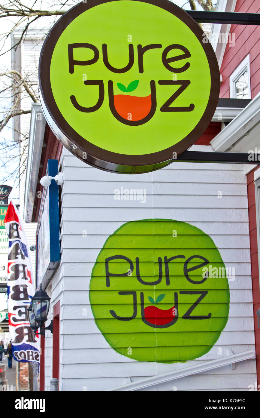 Segno per puro Juz, un negozio Highland Street a Worcester, MA Foto Stock