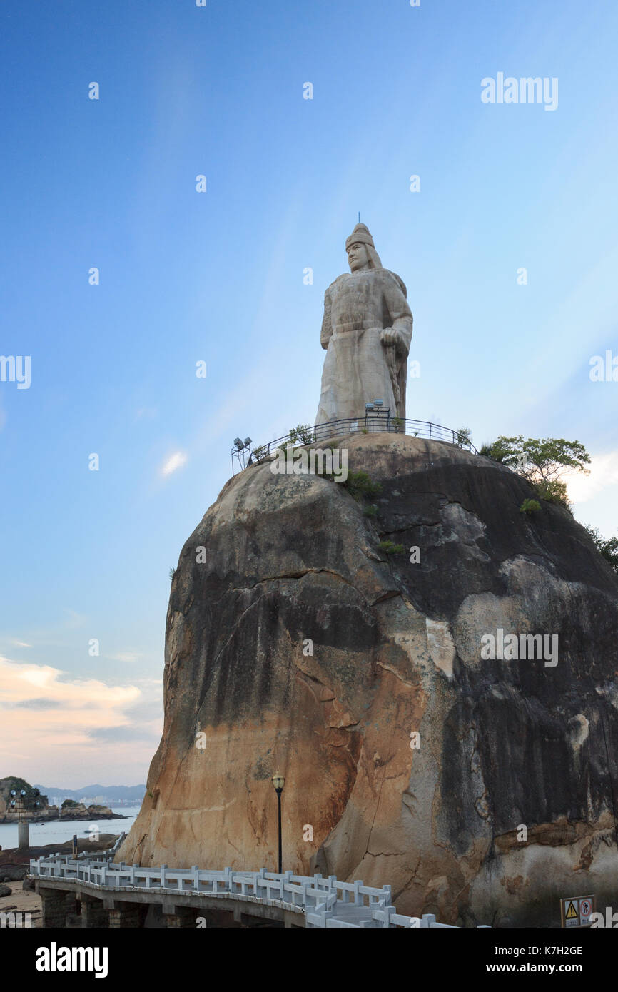 Xiamen, Cina - agosto 23, 2014: parco haoyue Zheng Chenggong statua a Isola di Gulangyu nella città di Xiamen, Fujian, Cina Foto Stock