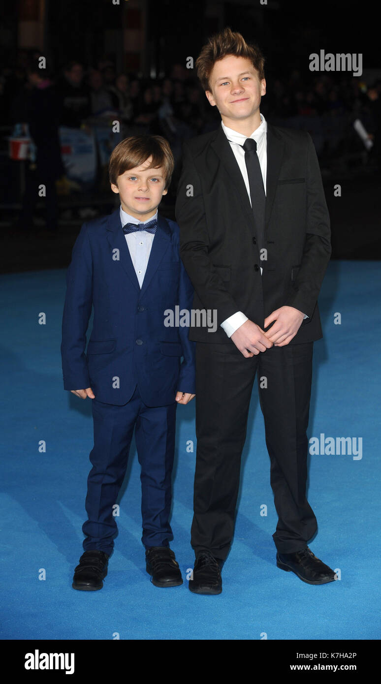 Foto Da Accreditare ©Kate Green/Alpha Press 079965 17/03/2016 Ospite Alla Eddie The Eagle European Film Premiere Di Leicester Square, Londra Foto Stock