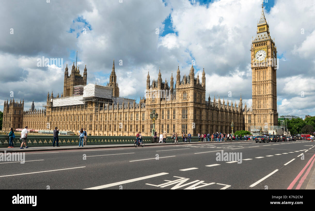 Il Palazzo di Westminster con il Big Ben e Westminster Bridge, Londra, Inghilterra, Gran Bretagna Foto Stock