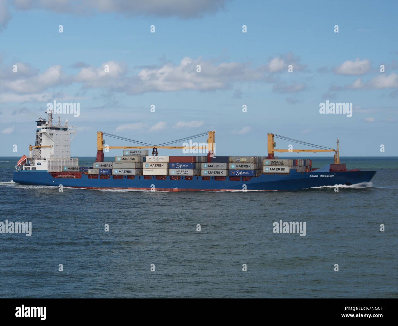 Fotografia del Jonni Ritcher, una nave costruita nel 2006 con numero IMO 9333383, catturata nel porto di Amsterdam, Paesi Bassi, il 13 agosto 2017 da Alf van Beem. Foto Stock