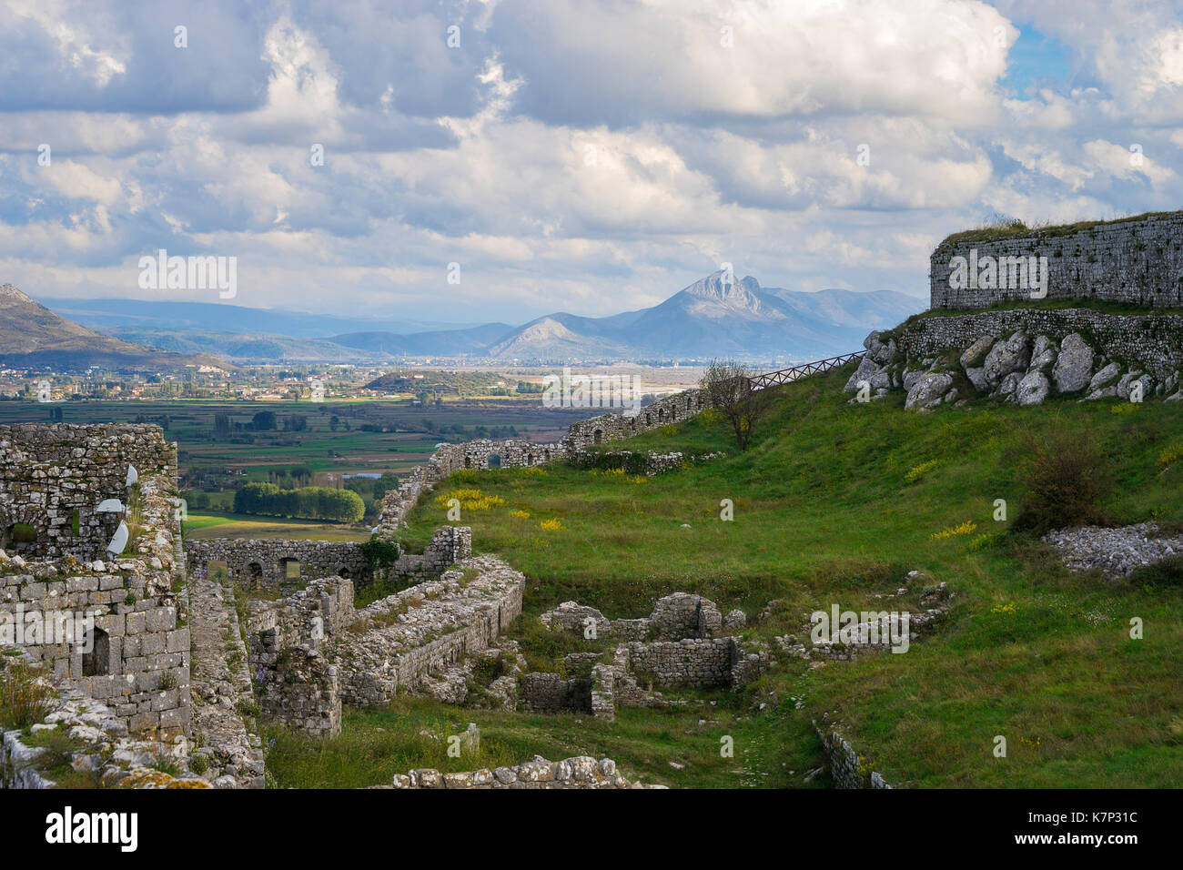 L'Albania è un paese di montagna nei Balcani Foto Stock