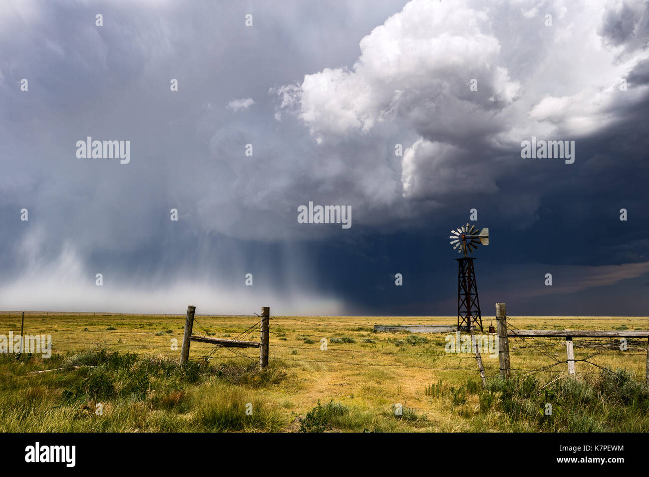 Tempesta di grandine nelle pianure del Colorado Foto Stock