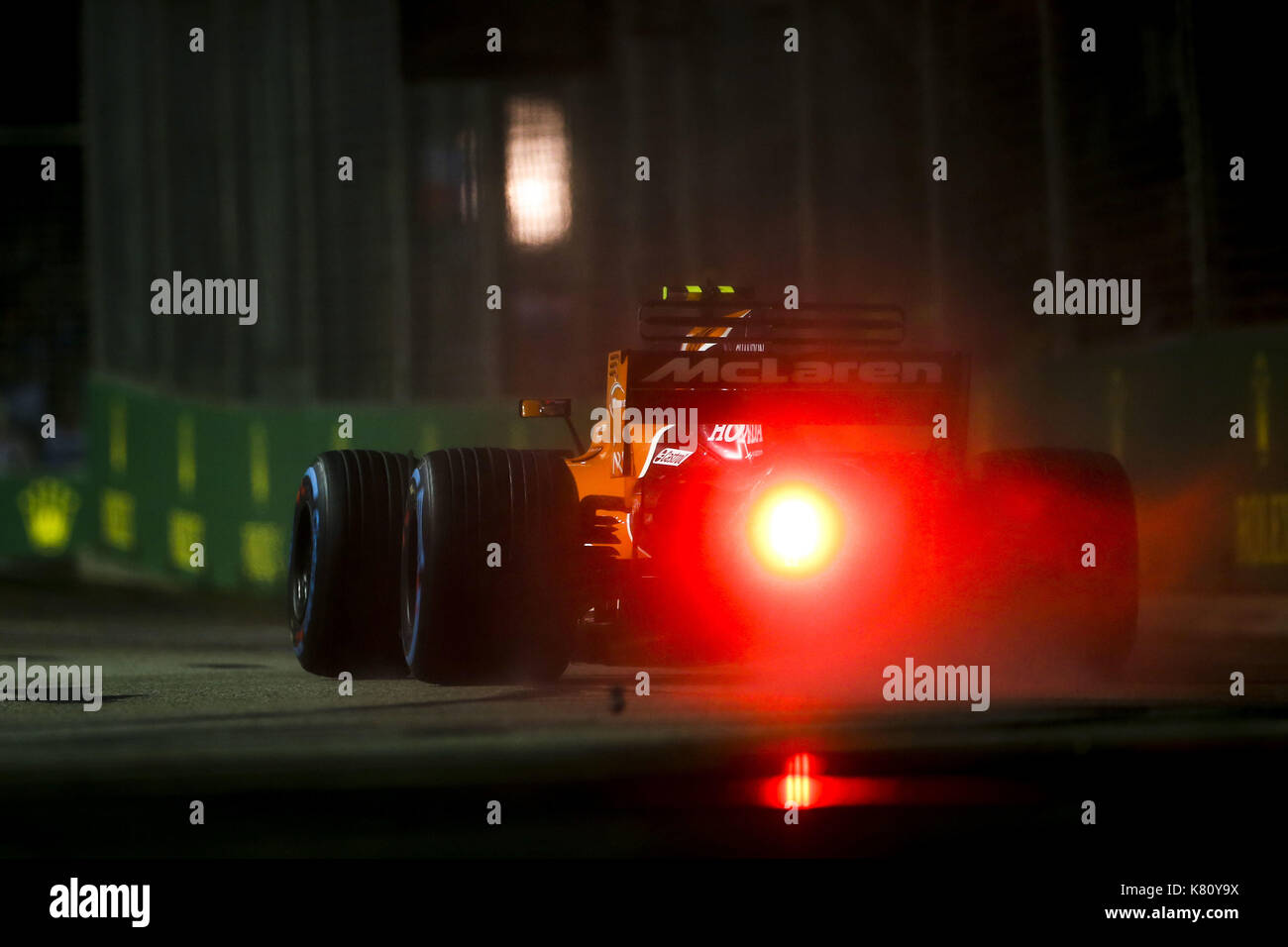 Singapore, Singapur. 17 Settembre 2017. Motorsports: Campionato del mondo di Formula uno FIA 2017, Gran Premio di Singapore, n°2 Stoffel Vandoorne (bel, McLaren Honda), | Verwendung weltweit Credit: dpa/Alamy Live News Foto Stock