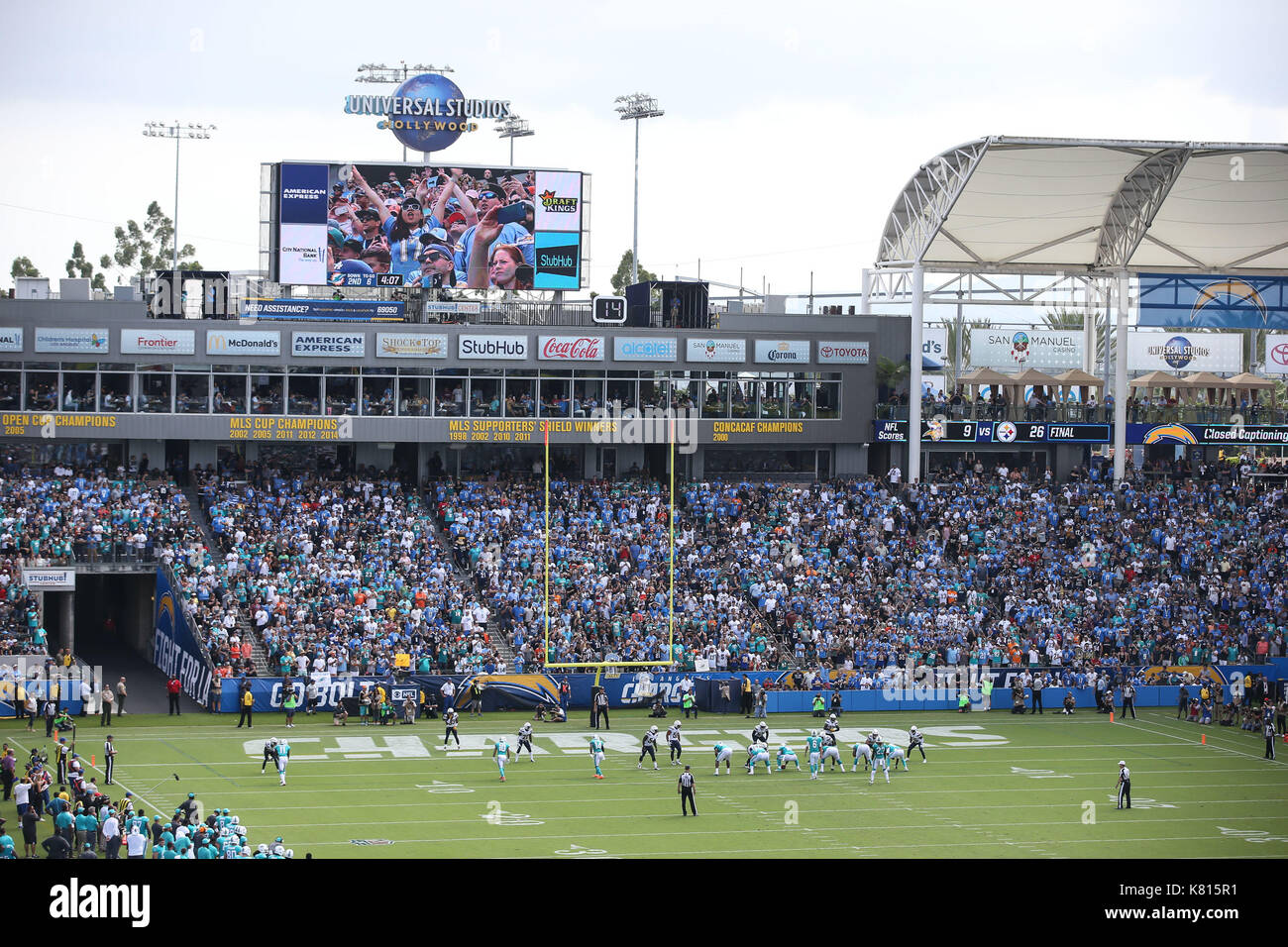 Carson, CA. Xvii Sep, 2017. NFL Miami Dolphins vs Los Angeles Chargers al centro Stubhub a Carson, CA il 17 settembre 2017. (Assoluta fotografo completo & Company Credit: Jevone Moore/MarinMedia.org/Cal Sport Media (rete televisione vi preghiamo di contattare il vostro rappresentante di vendita per uso televisivo. Credito: csm/Alamy Live News Foto Stock