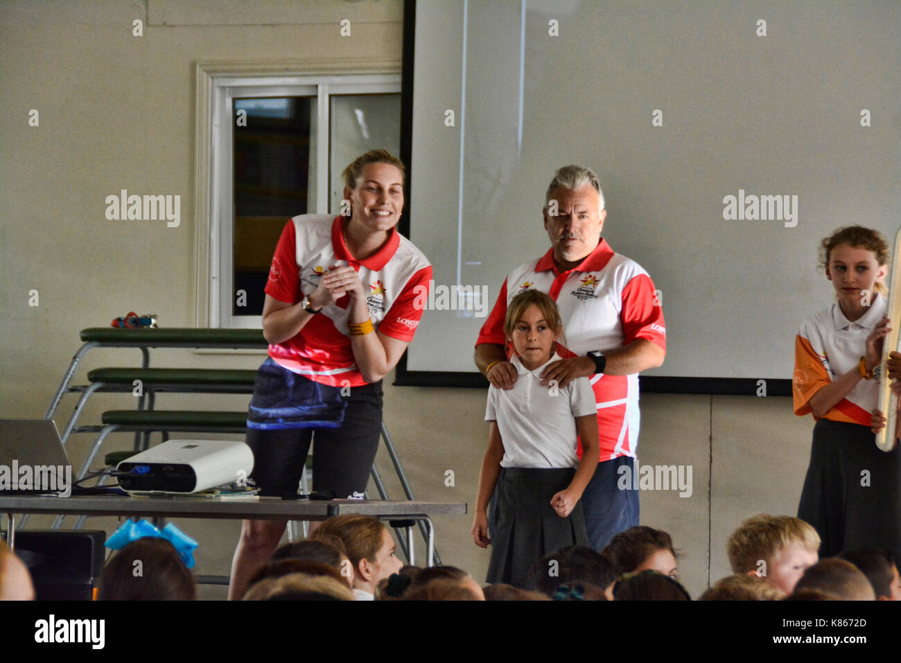 Gibilterra. Xviii Sep, 2017. Il Queens baton relay arrivati sulla Rocca di Gibilterra. Domenica. il testimone è stato preso per le scuole locali oggi lunedì come parte del tour che vedrà una grande parte della comunità che vedrà il testimone presa attraverso il centro della città su martedì. Credito: stephen ignacio/alamy live news Foto Stock