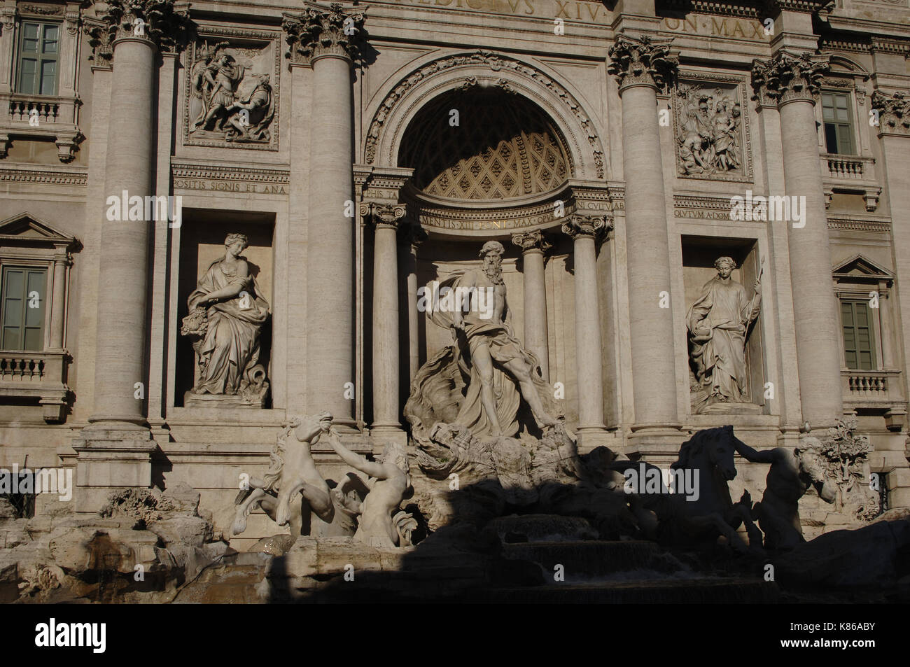Italia. Roma Fontana di Trevi. barocco. Progettato da Nicola Salvi (1697-1751) e completato da Pietro bracci (1700-1773), 1762. Foto Stock