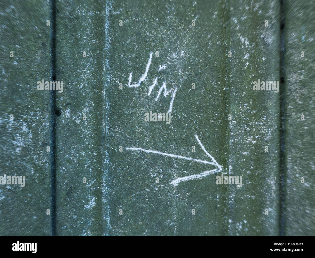 Tomba di Jim Morrison nel cimitero di Père Lachaise di Parigi, Francia. Foto Stock