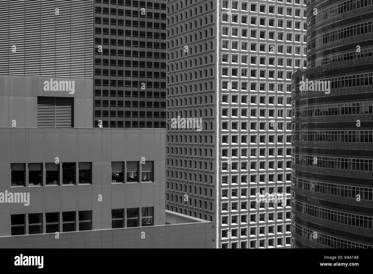 In bianco e nero della vista di dettaglio di 4 grattacieli sulla Terza Avenue. New York Cityscapes 2017, New York City, Stati Uniti. Architetto: vari, 2017. Foto Stock