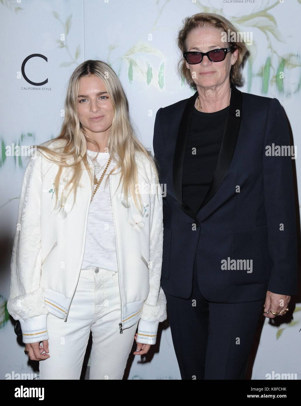 Lisa amore, figlia presso gli arrivi per woodshock premiere, arclight hollywood, los angeles, ca il 18 settembre 2017. Foto di: dee cercone/everett collection Foto Stock