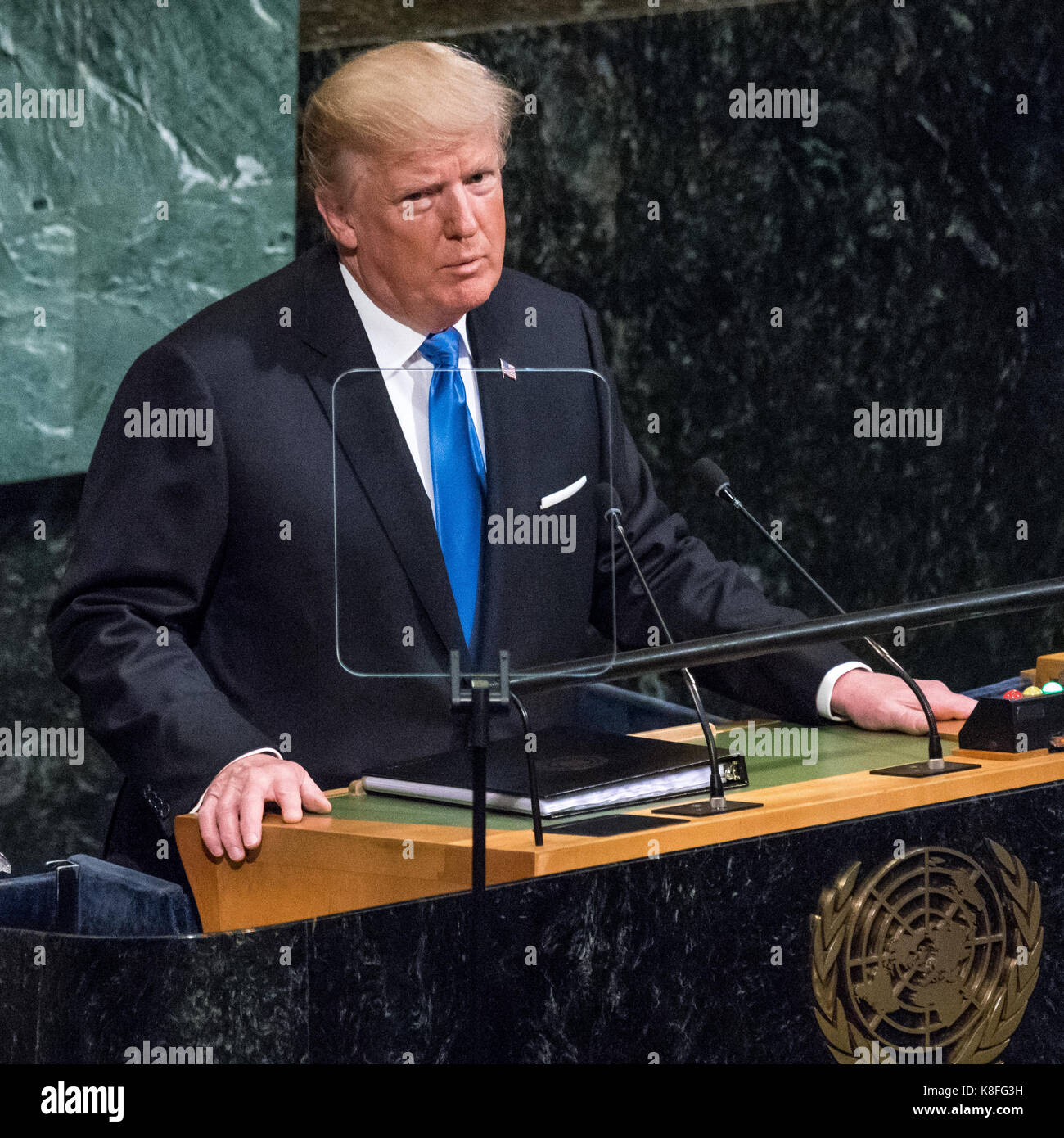 New York, Stati Uniti d'America, 19 settembre, 2017. Il Presidente degli Stati Uniti, Donald Trump risolve la sessione di apertura del 72st Assemblea Generale delle Nazioni Unite a New York il 17 settembre 2017. Trump usato il suo primo discorso all'ONU. Assemblea generale per condannare la Corea del Nord e Iran. Enrique Shore/Alamy Live News Foto Stock