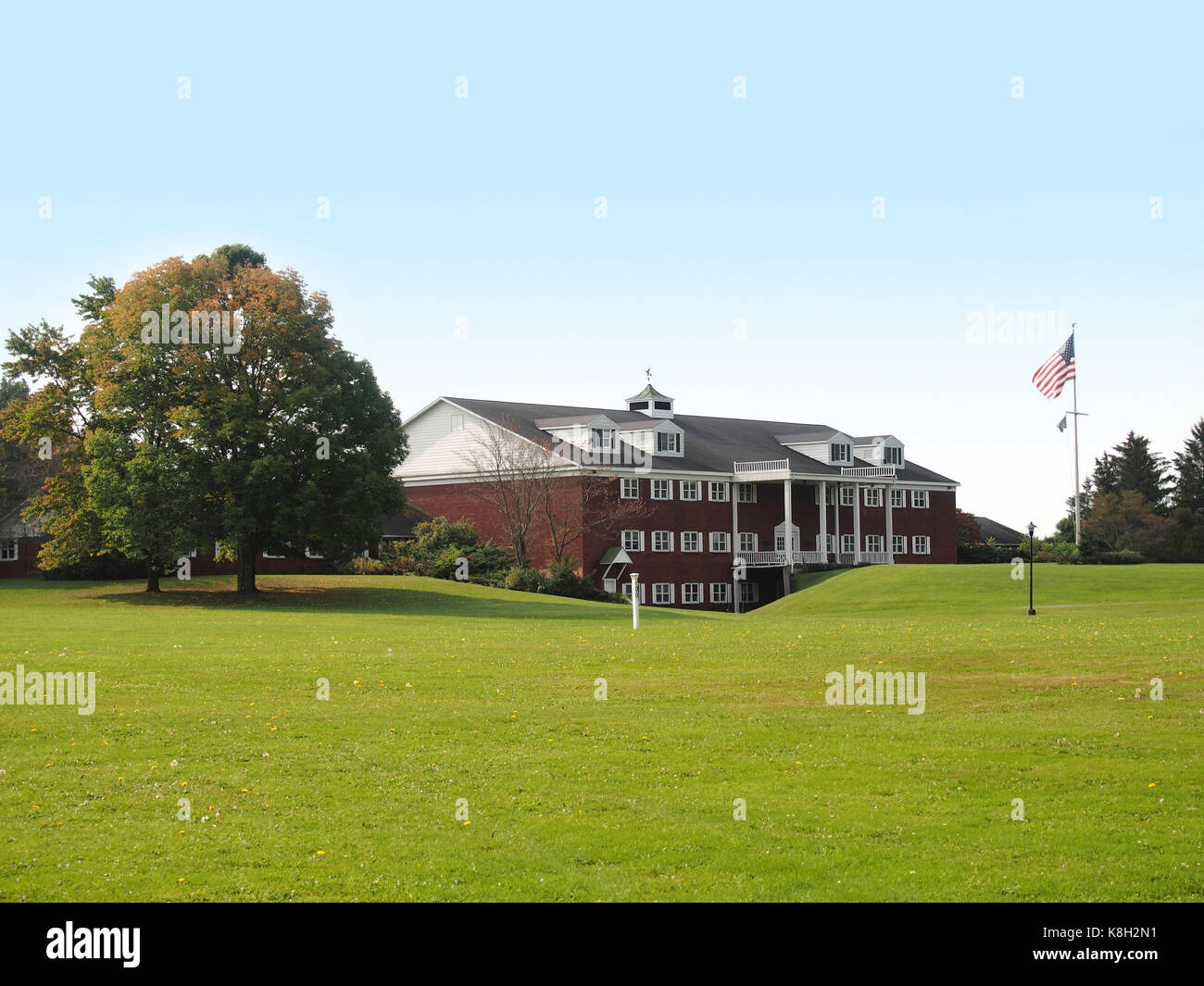 Hamilton, new york, Stati Uniti d'America. 16 settembre 2017. bianco aquila centro conferenze ed eventi sul Lago Moraine vicino alla cittadina di hamilton, new york Foto Stock