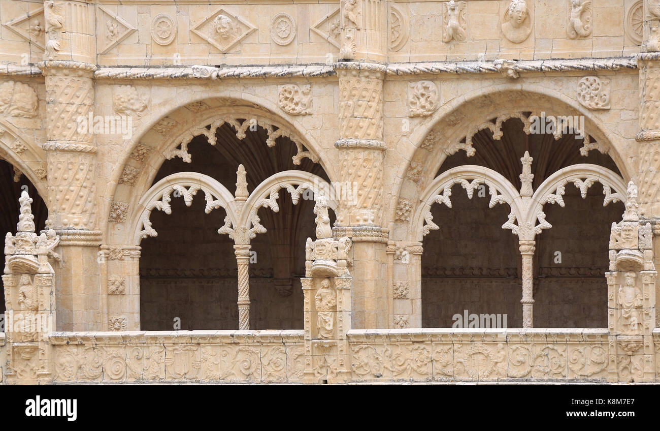 Lisbona, Portogallo - Luglio 05, 2017: il Monastero di Geronimo o hieronymites monastero, è un ex convento dell' Ordine di San Girolamo in prossimità del Tago Foto Stock