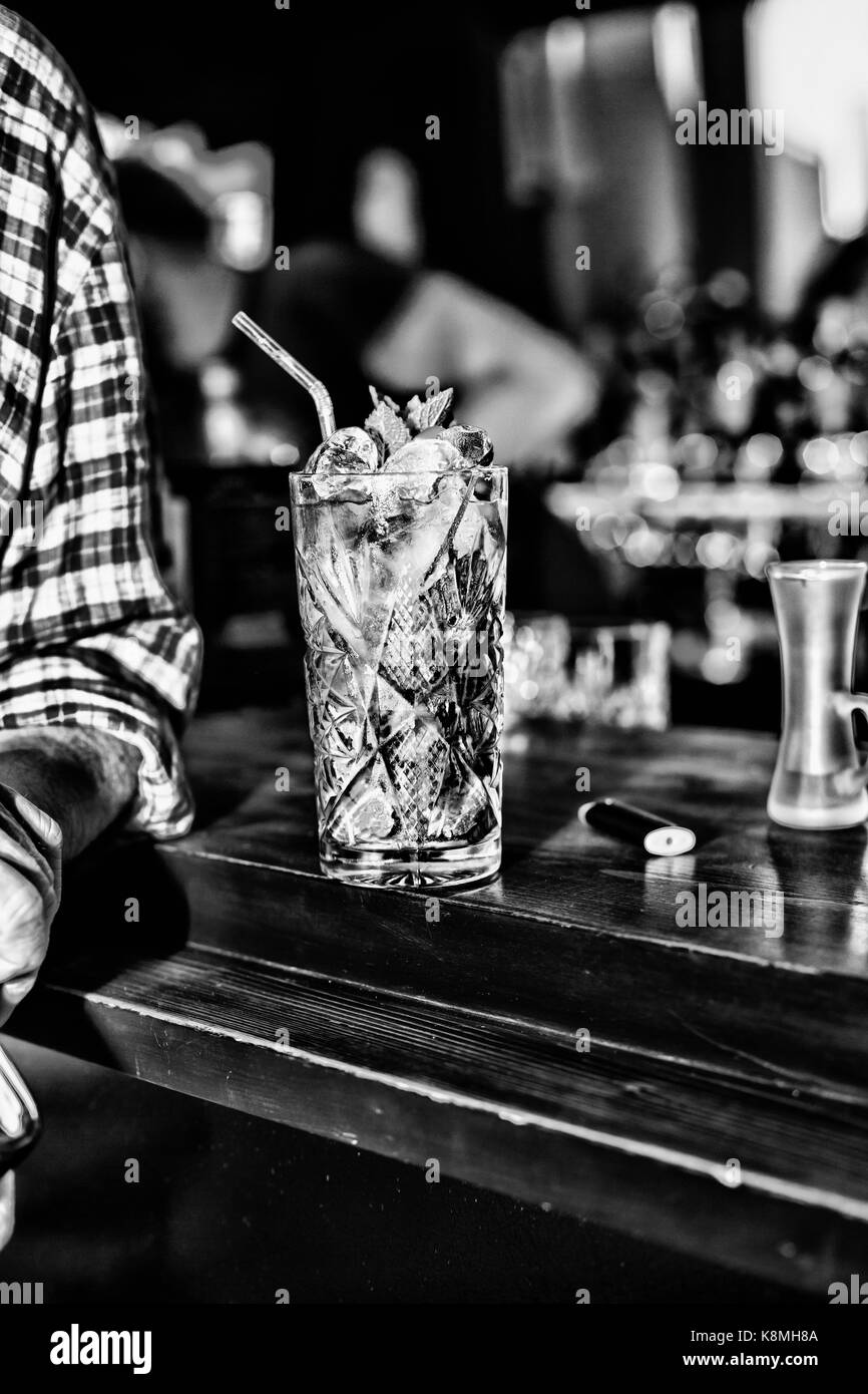 Il mojito al bar per cocktail, drink, bar Foto Stock