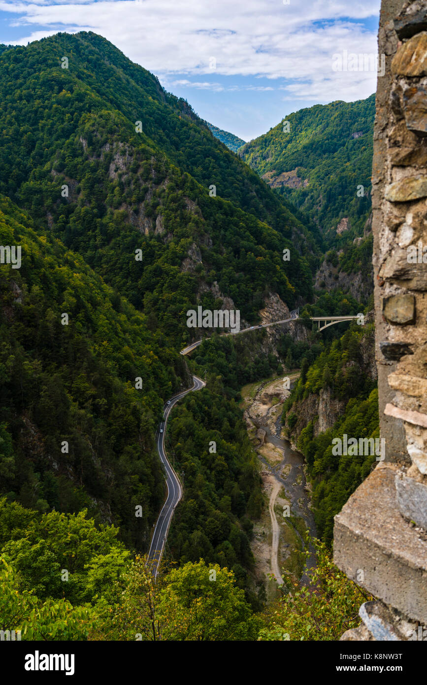 Immagine della Fortezza di Poienari - chiamato anche dracula rifugio di capananenii pamanteni Foto Stock