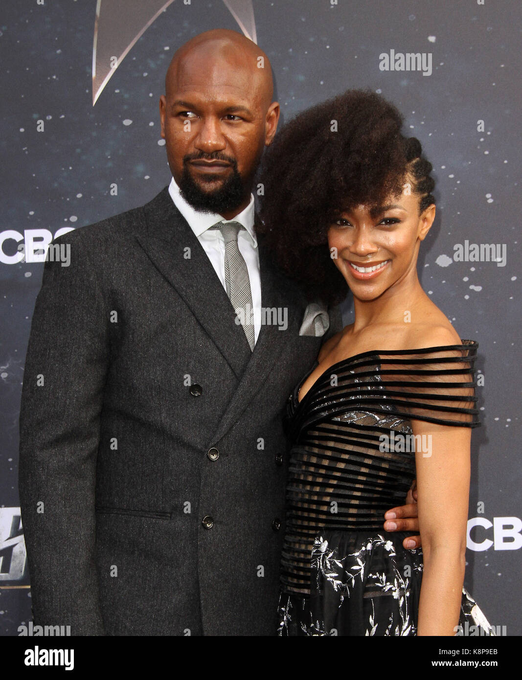 Los Angeles, CA, Stati Uniti d'America. Xix Sep, 2017. 19 settembre 2017 - Hollywood, California - sonequa martin-verde e marito kenric verde. ''˜star trek: scoperta' Premiere detenute al arclight glossari affini realizzato a Hollywood. Photo credit: admedia credito: admedia/zuma filo/alamy live news Foto Stock