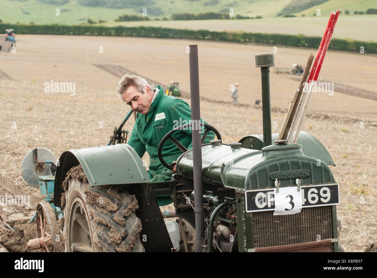 Glynde, Lewes, East Sussex, Regno Unito. 20th settembre 2017. Laughton & District Agricultural Society Plowing Match a Preston Court Farm nel glorioso Sussex Downs. Foto Stock