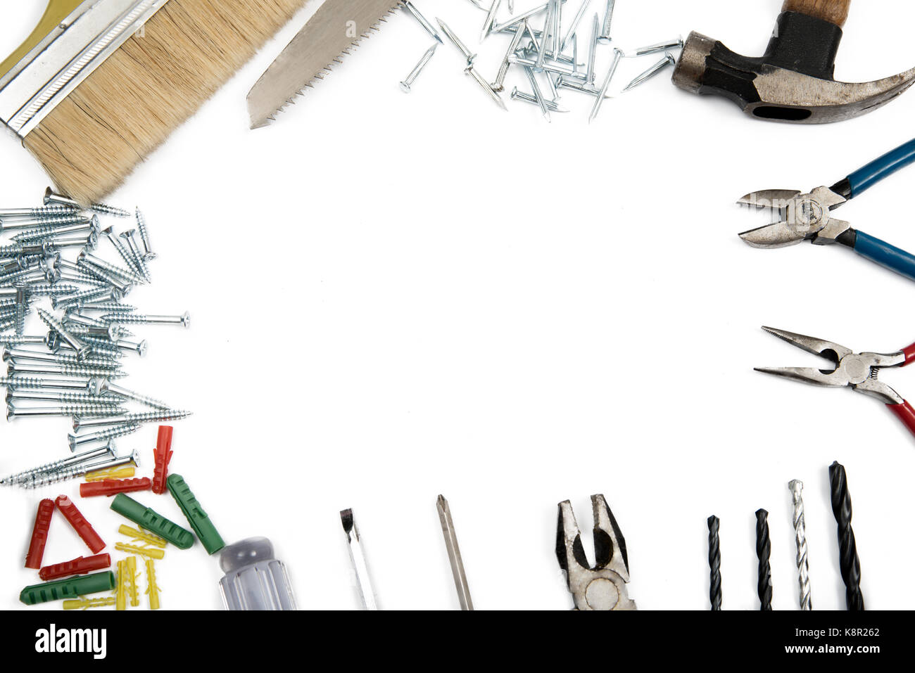 Telaio di confine di costruzione utensili su sfondo bianco. copia di spazio all'interno. Foto Stock