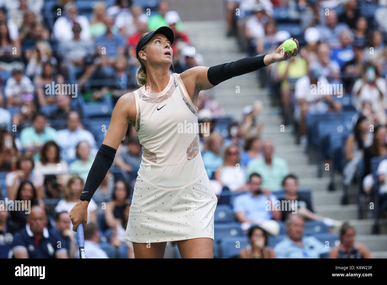 Maria Sharapova (RUS) competono al 2017 US Open Tennis championships Foto Stock