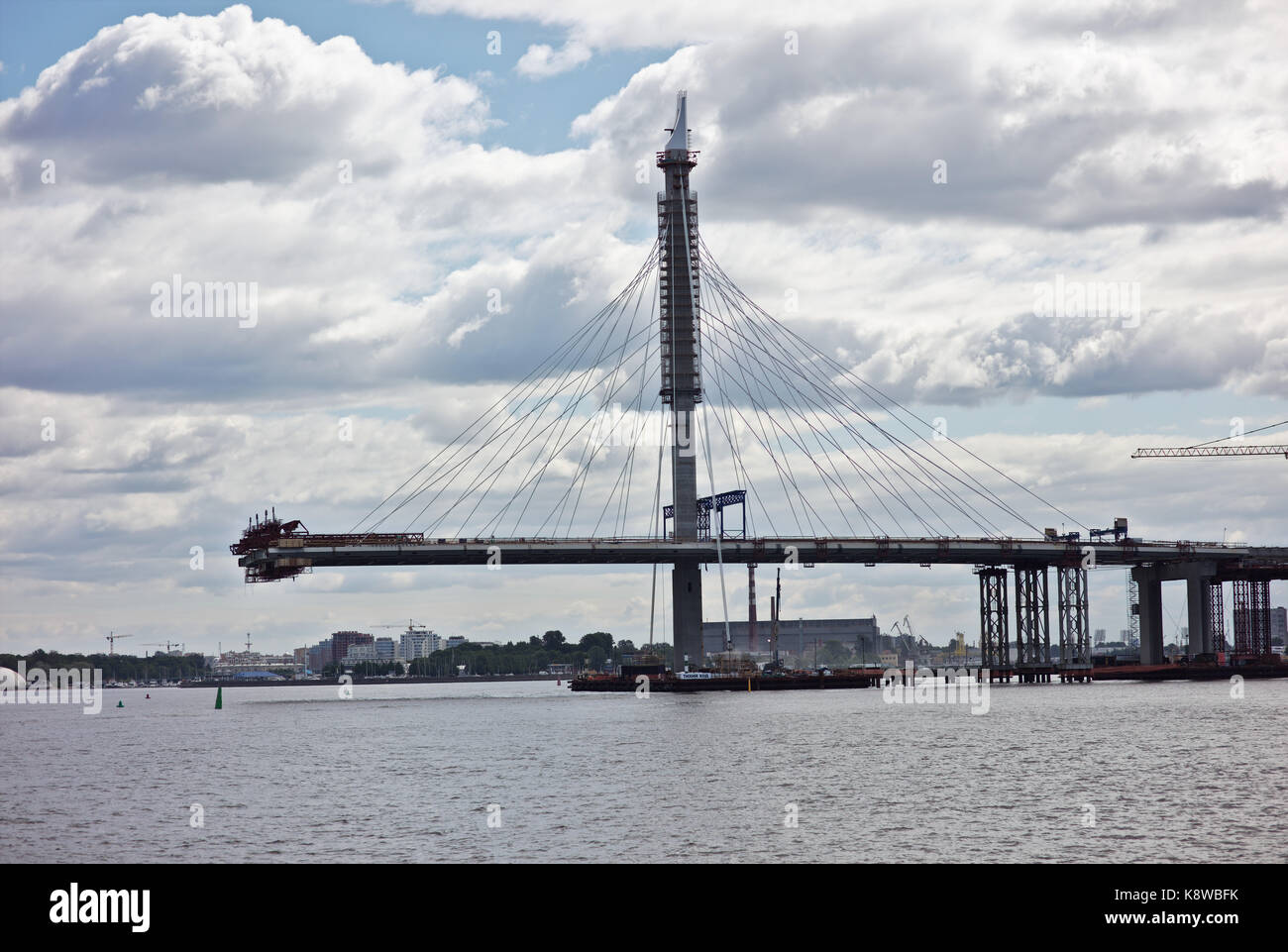 Ponte incompiuto, San Pietroburgo, Russia Foto Stock