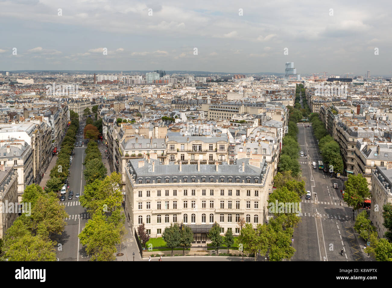 Una vista sopra la città di Parigi Foto Stock