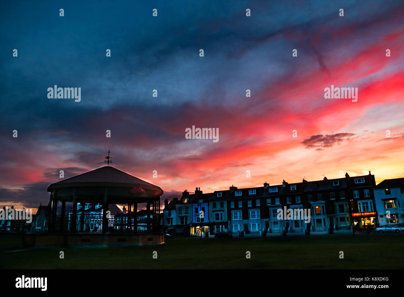 Walmer trefoli e palco per spettacoli al tramonto Foto Stock