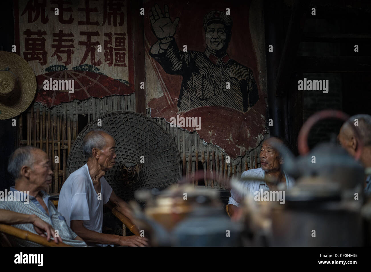 100 anni teahouse, Chengdu Sichuan, in Cina. Foto Stock