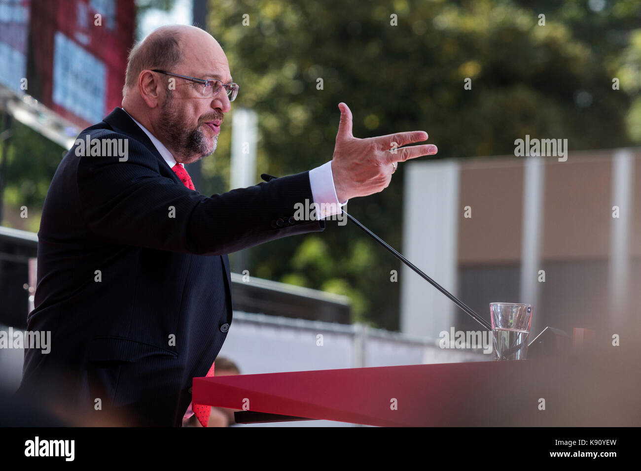 Gelsenkirchen (Germania). Il 20 settembre 2017. leader della SPD (socialdemocratici) e in corsa per diventare il prossimo chanceller della Germania nel Bundestag elezioni questa domenica, Martin Schulz assiste un rally a Gelsenkirchen, zona della Ruhr, Germania. Foto Stock
