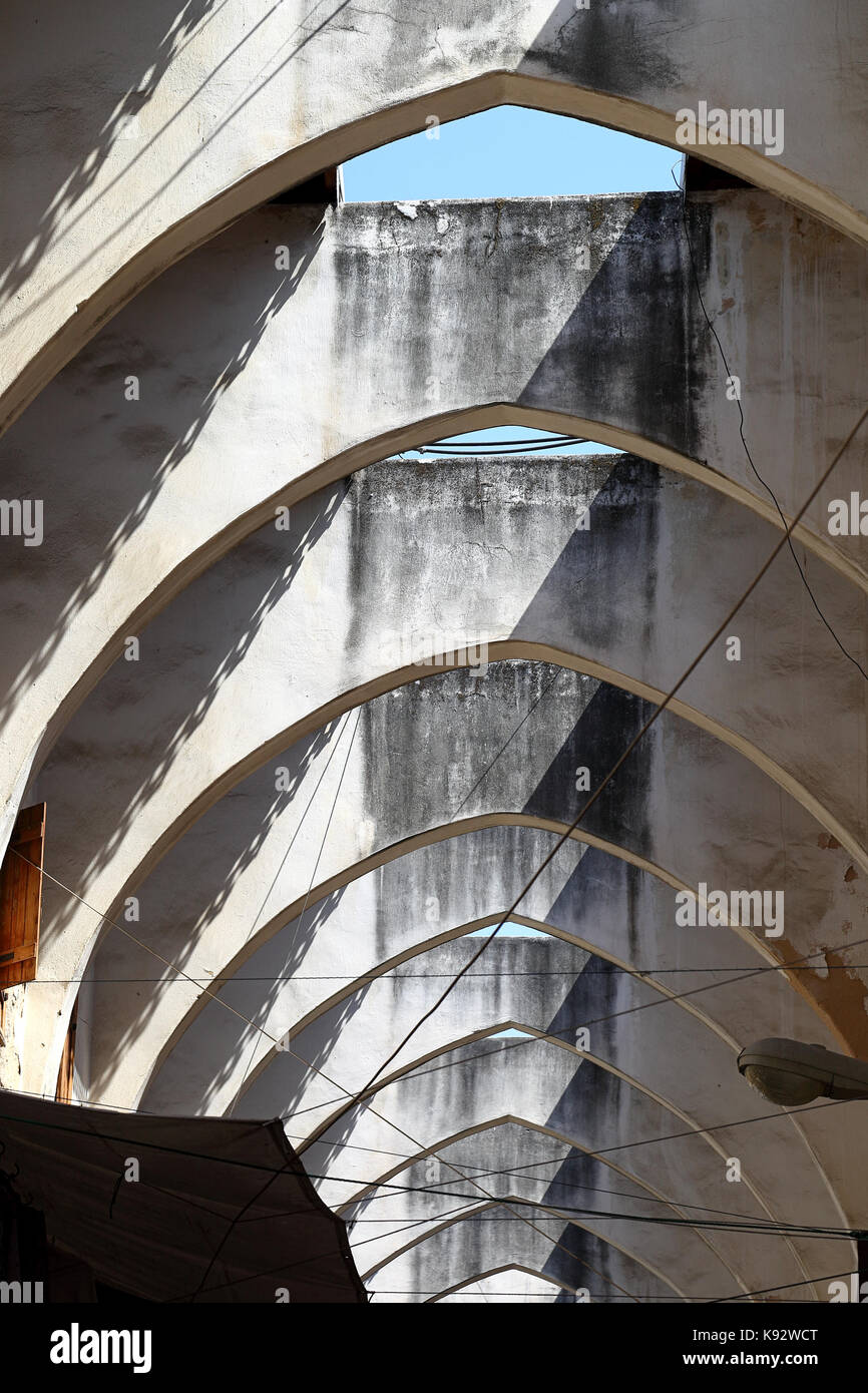 Il souk medievale architettura a Tripoli in Libano Foto Stock