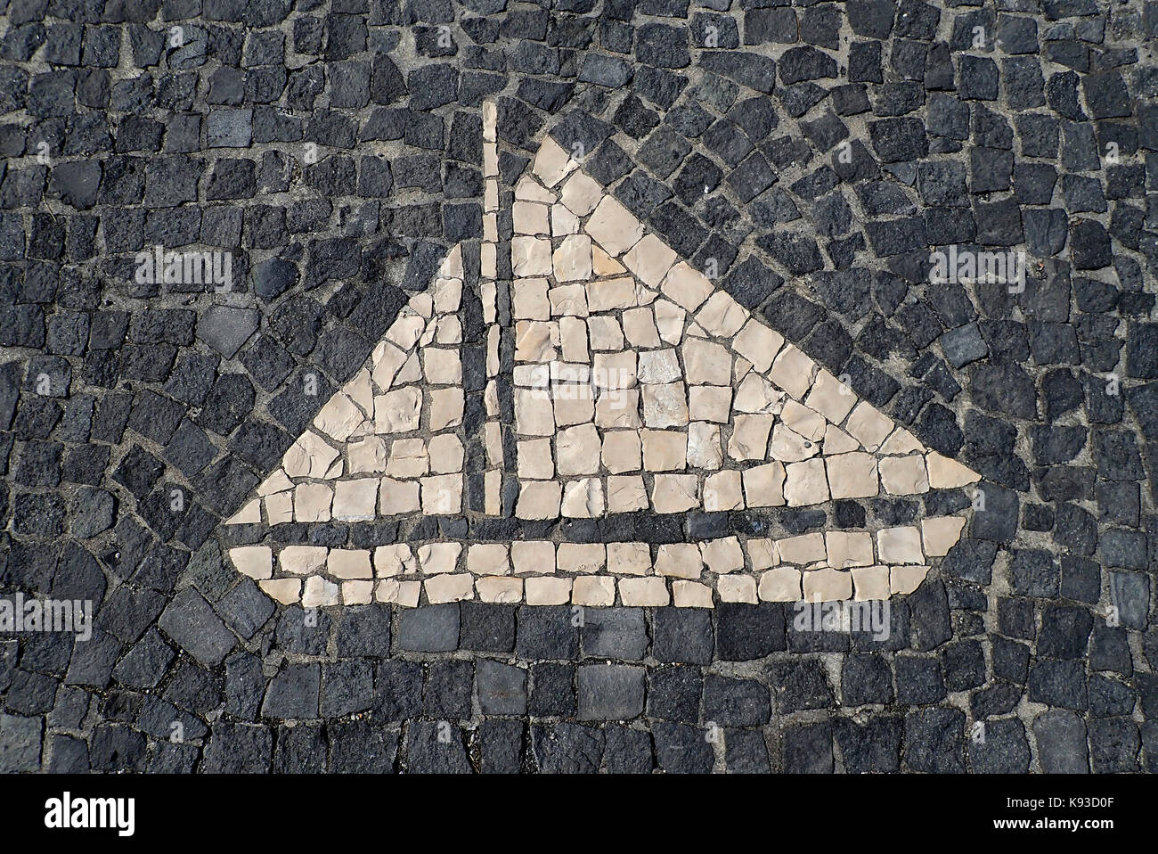 Portoghese disegno sul marciapiede Stone Island Pico Azzorre Portogallo Europa Foto Stock