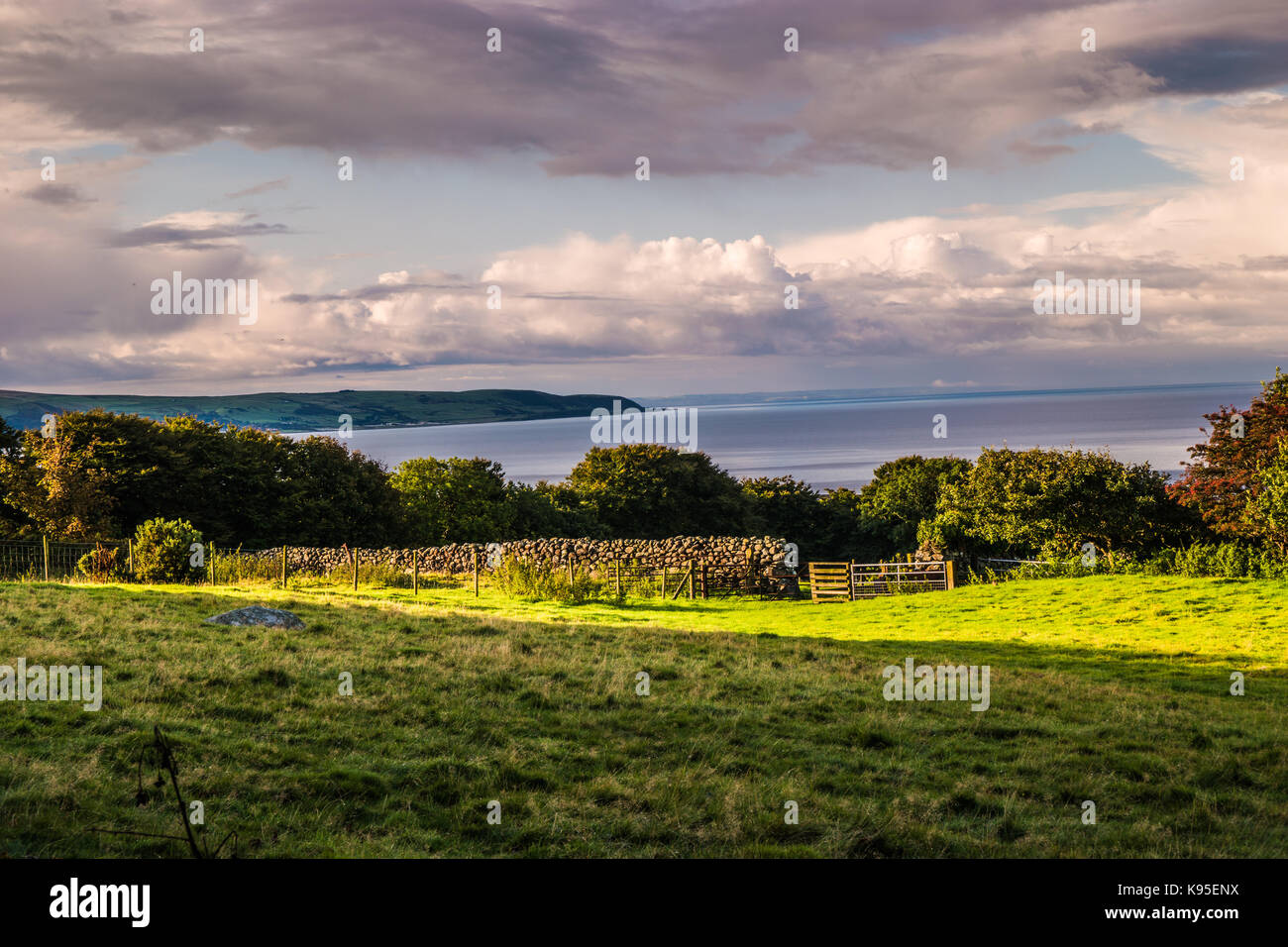 Vista di Cardigan Bay, il Galles del nord, dal nord. Foto Stock