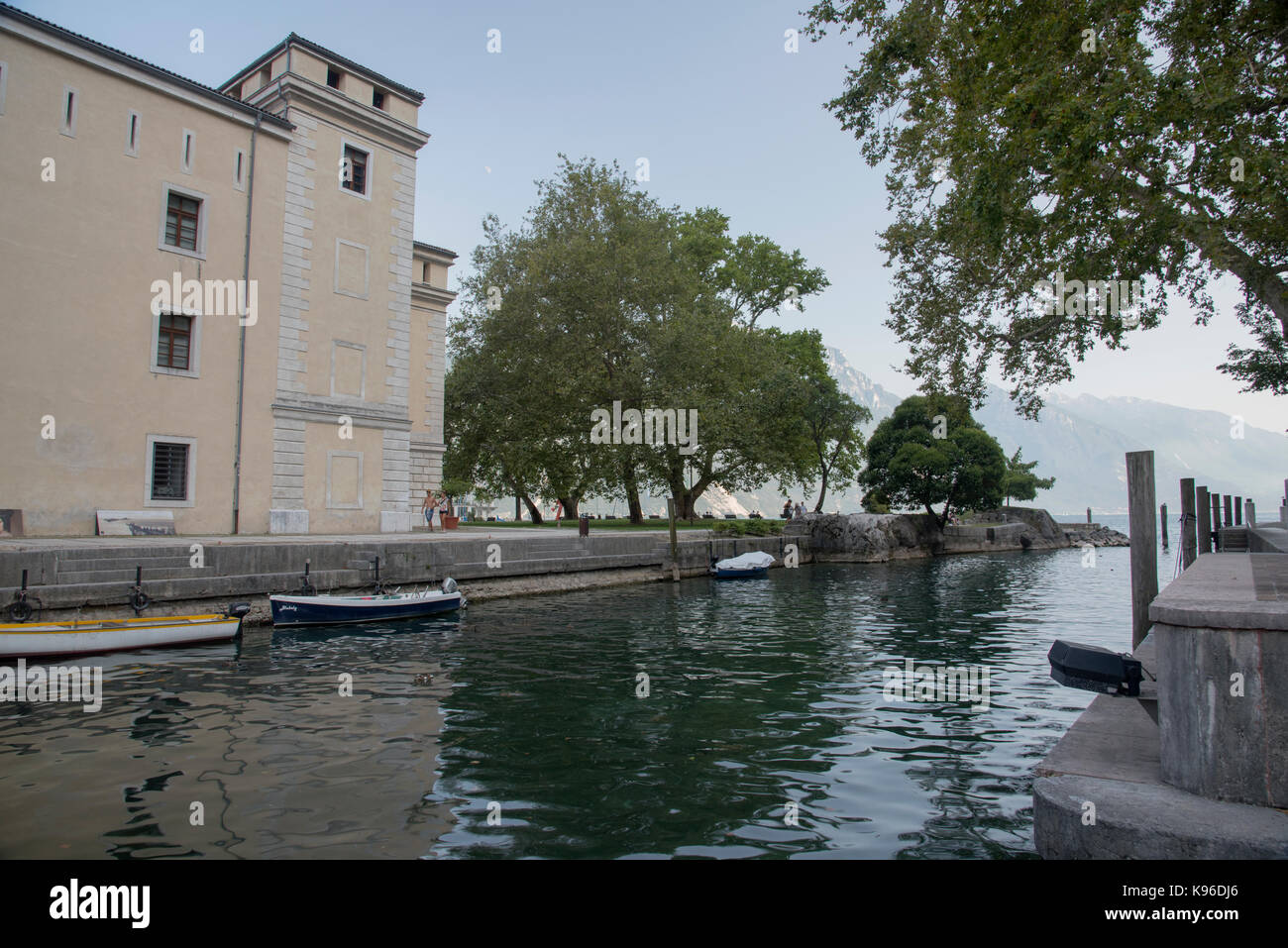 Rive il Museo Civico di Riva del Garda, sulla riva del lago di Garda, Italia Foto Stock