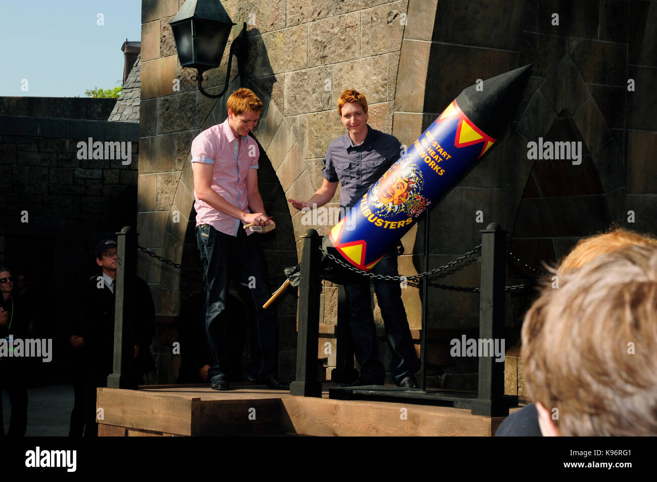 Weasley gemelli james e Oliver phelps, il mondo di Wizarding di Harry Potter, Universal Studios Florida, Stati Uniti d'America Foto Stock