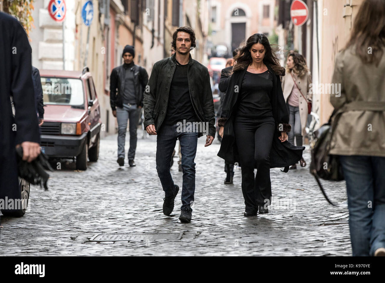 American Assassin è una imminente azione film thriller diretto da Michael Cuesta basato su Vince Flynn's 2010 romanzo dello stesso nome. Esso stelle Dylan O'Brien, Michael Keaton, Sanaa Lathan, Shiva Negar, e Taylor kitsch. Questa fotografia è per il solo uso editoriale ed è il copyright del film company e/o il fotografo assegnato dal film o società di produzione e può essere riprodotto solo da pubblicazioni in congiunzione con la promozione del film di cui sopra. Un credito per il film company è richiesto. Il fotografo deve anche essere accreditato quando noto. Foto Stock