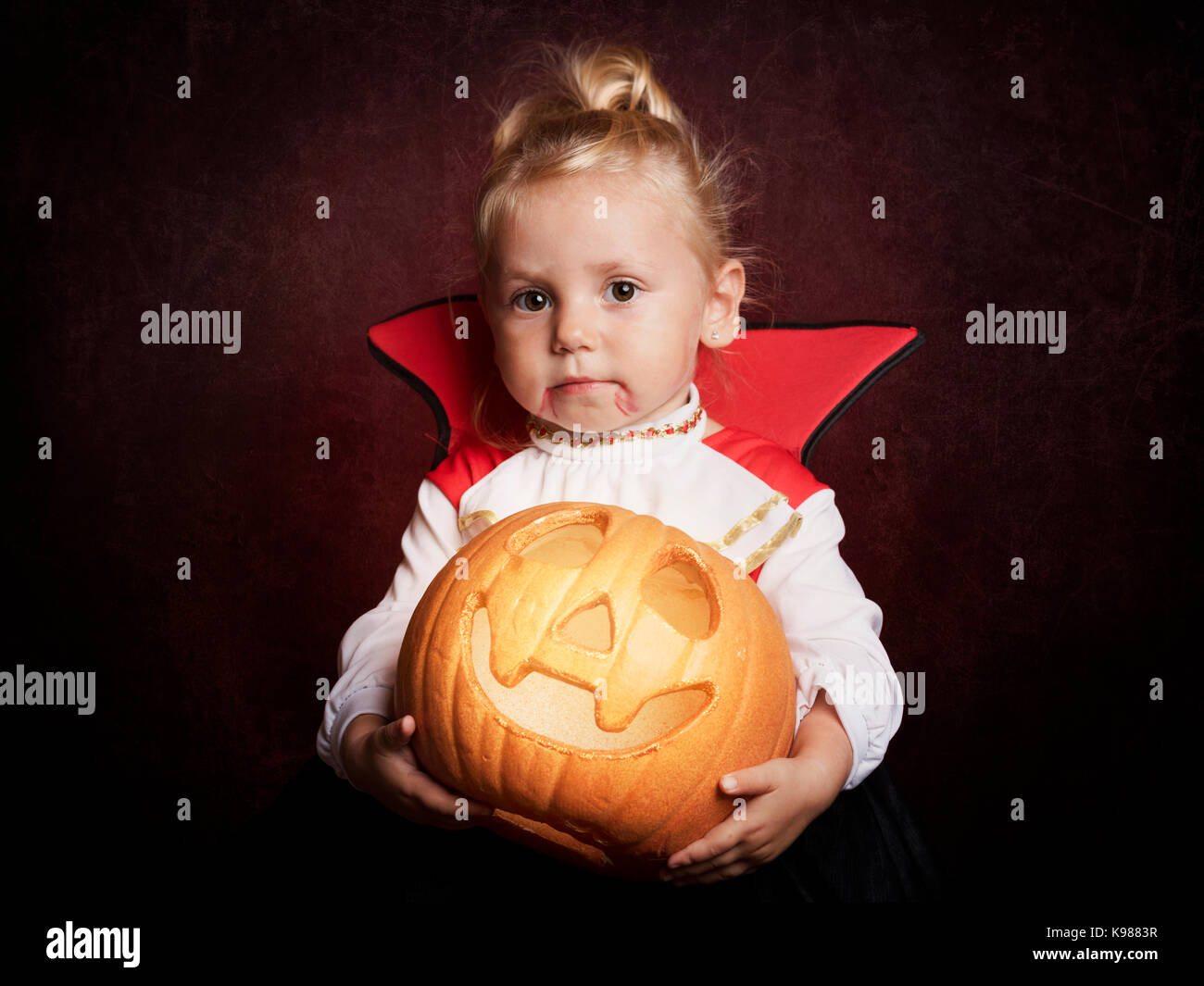 Baby su halloween Foto Stock