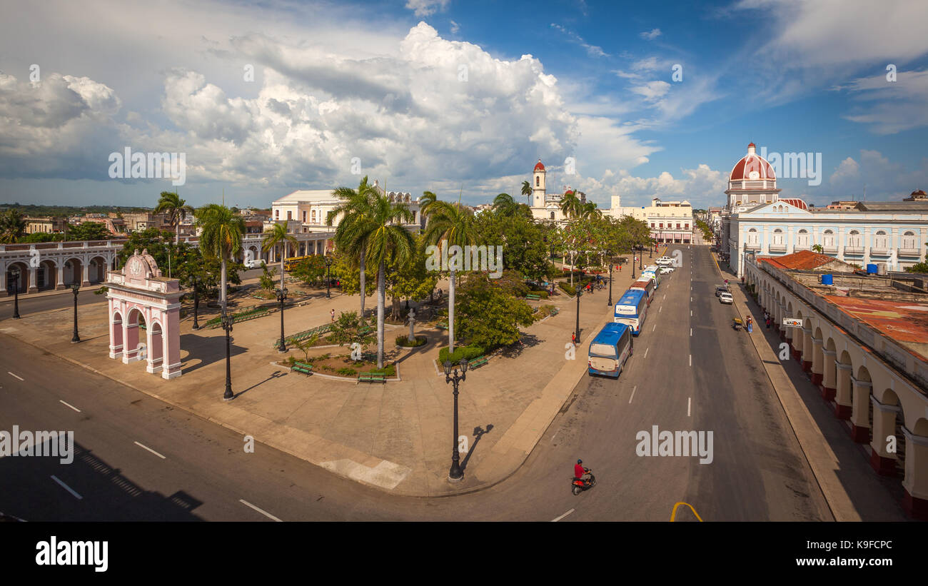 Vista di Jose Marti park, Cienfuegos, Cuba Foto Stock