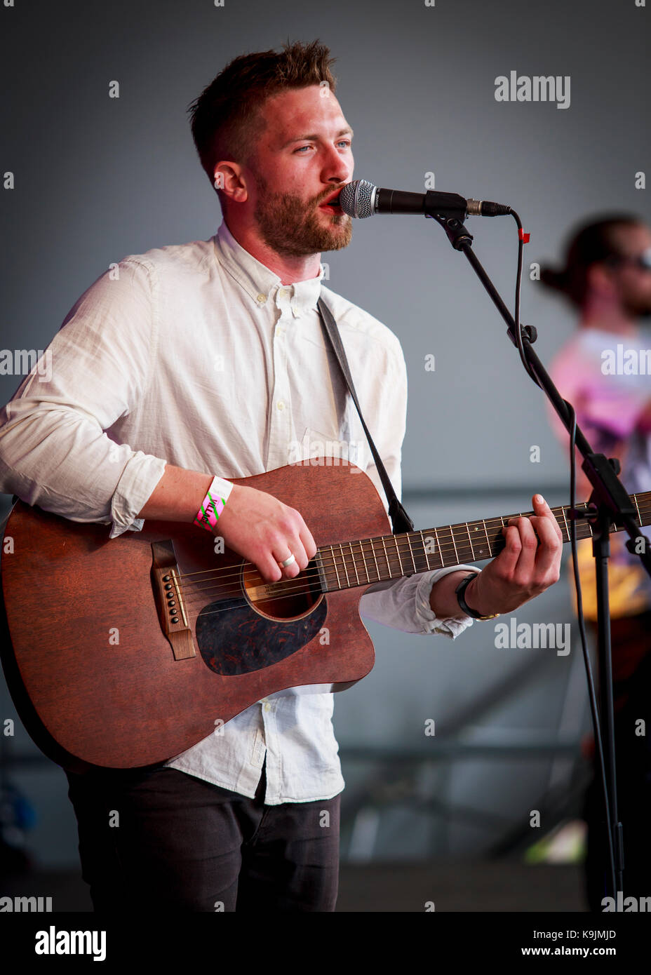 Matt Lino il fattore X, cantautore, Performing Live © Clarissa Debenham / Alamy Foto Stock