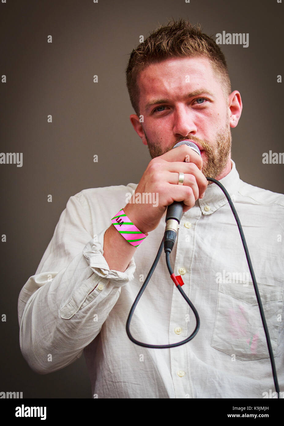 Matt Lino il fattore X, cantautore, Performing Live © Clarissa Debenham / Alamy Foto Stock