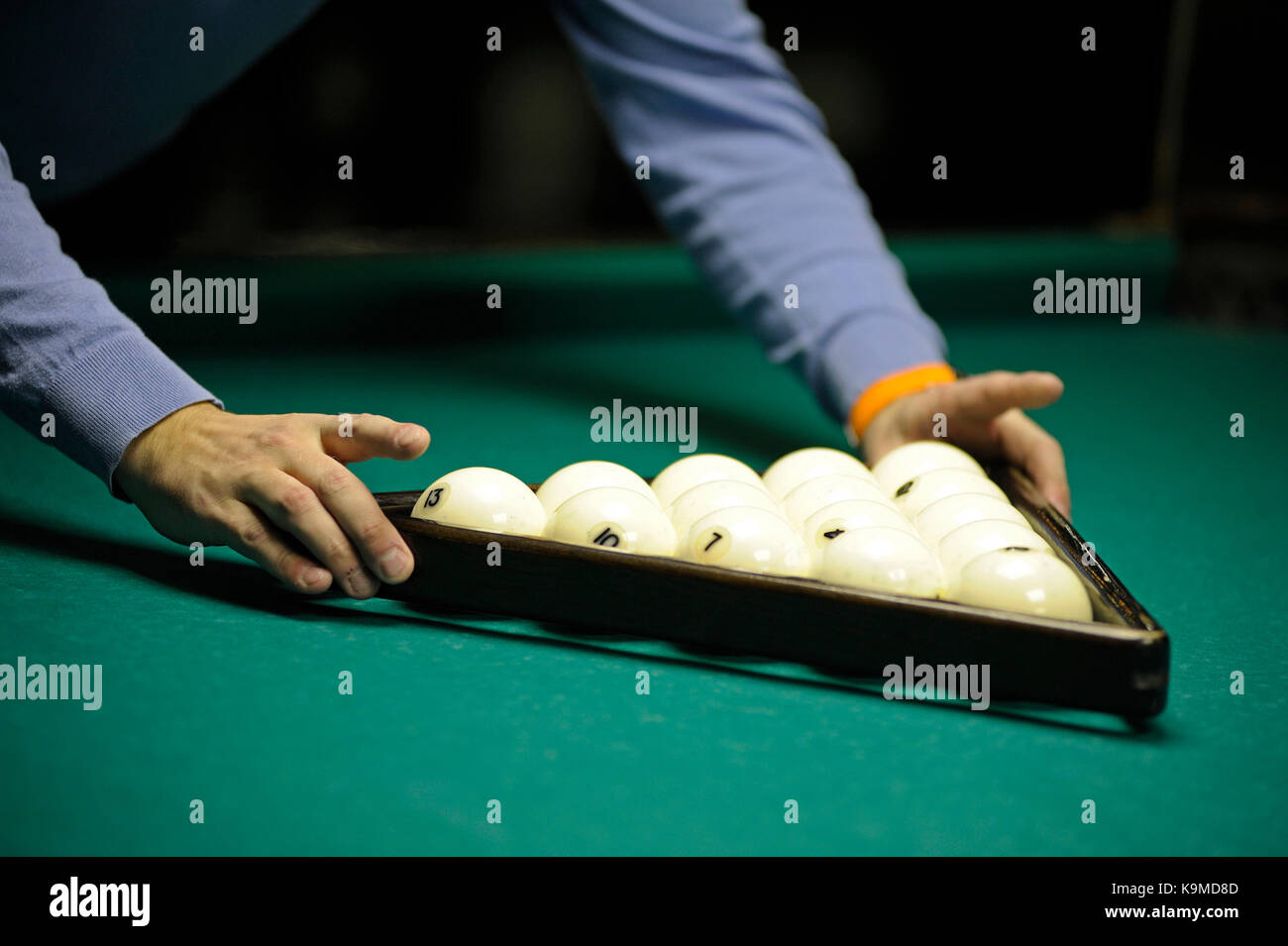Biliardo. Impostazione delle palline per l inizio del gioco Foto stock -  Alamy