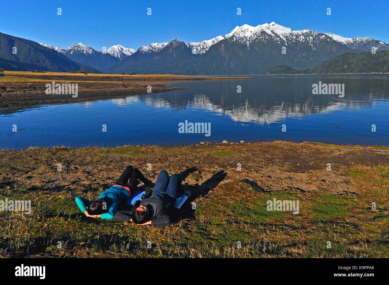 Persone a alerce andino national park, Puerto Montt Foto Stock