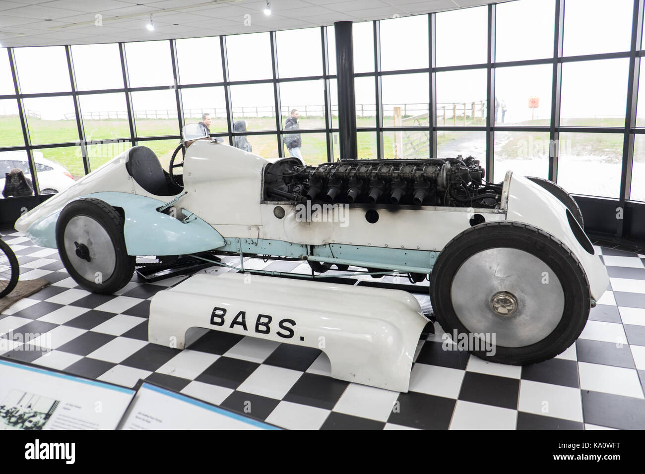 Famoso,ristrutturato,terra,velocità,record,supporto,Babs,auto,a,Museo di velocità,Museo,Velocità,Pendine,Sands,Beach,Carmarthenshire,West,sud,Galles,Welsh,UK, Foto Stock