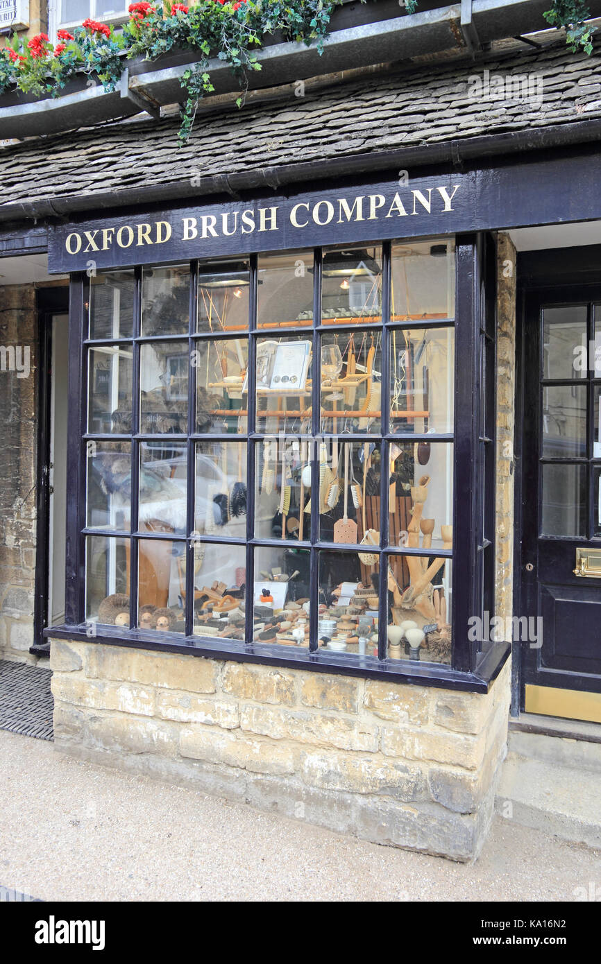 Oxford Brush Company shop, burford, Oxfordshire Foto Stock
