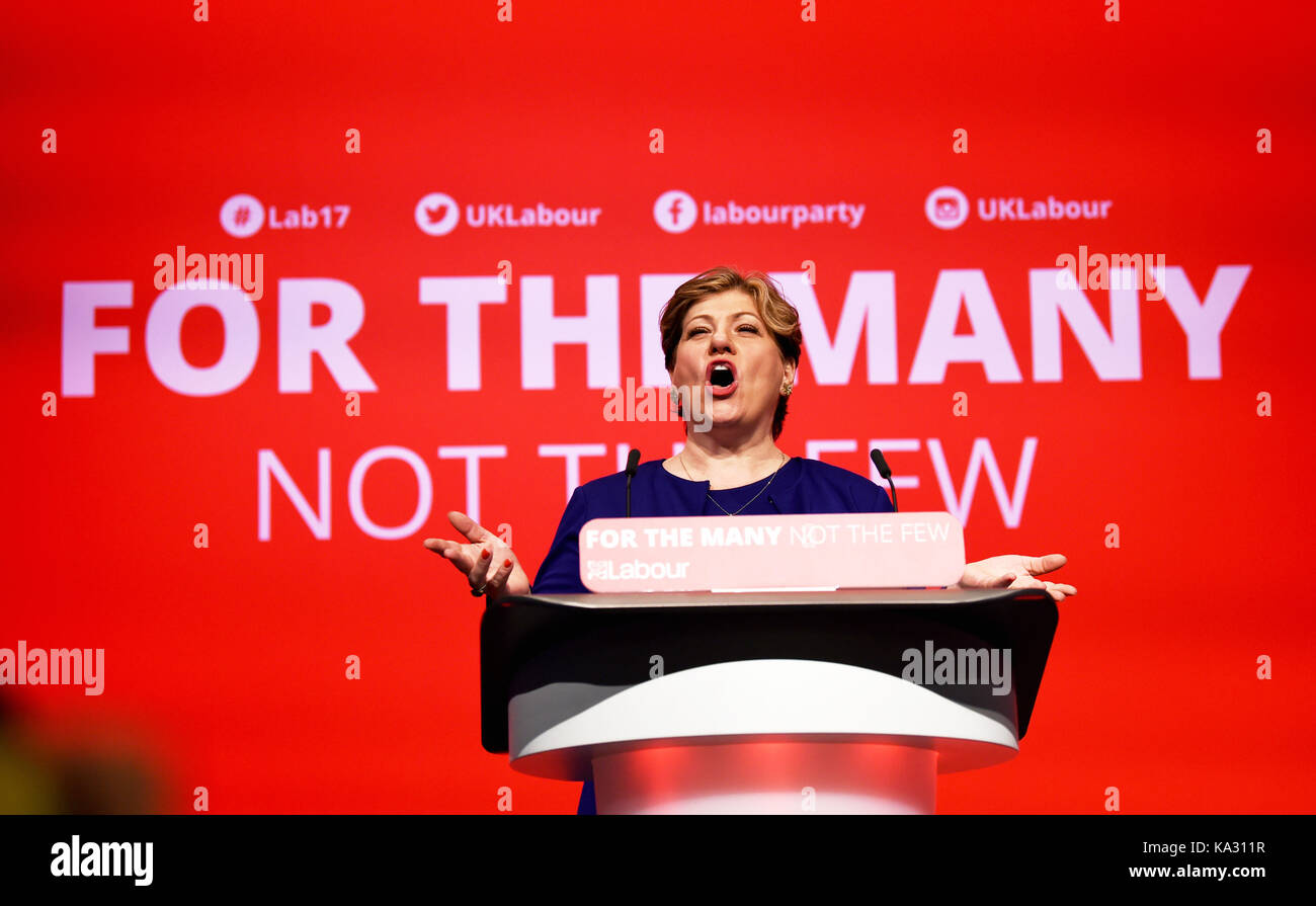 Brighton, Regno Unito. Xxv Sep, 2017. emily thornberry l ombra di primo segretario di stato parlando al partito laburista conferenza nel centro di Brighton oggi credito: simon dack/alamy live news Foto Stock