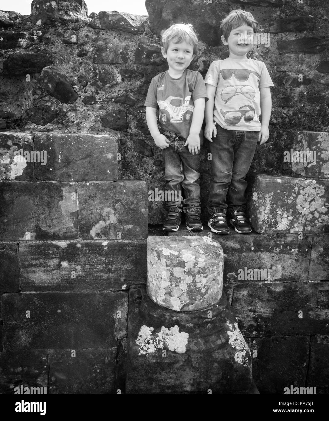 Avventure storiche a Furness Abbey Foto Stock