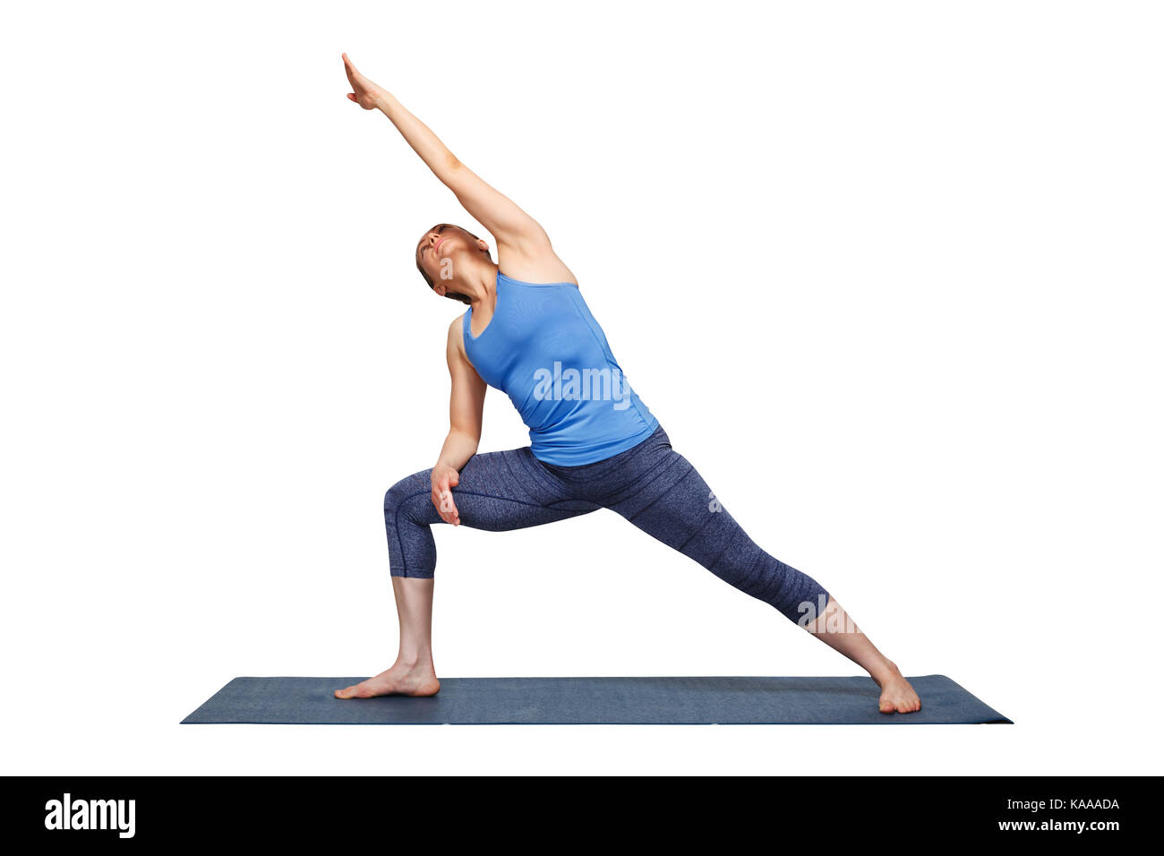 Donna facendo Ashtanga Vinyasa yoga asana Utthita parsvakonasana Foto stock  - Alamy